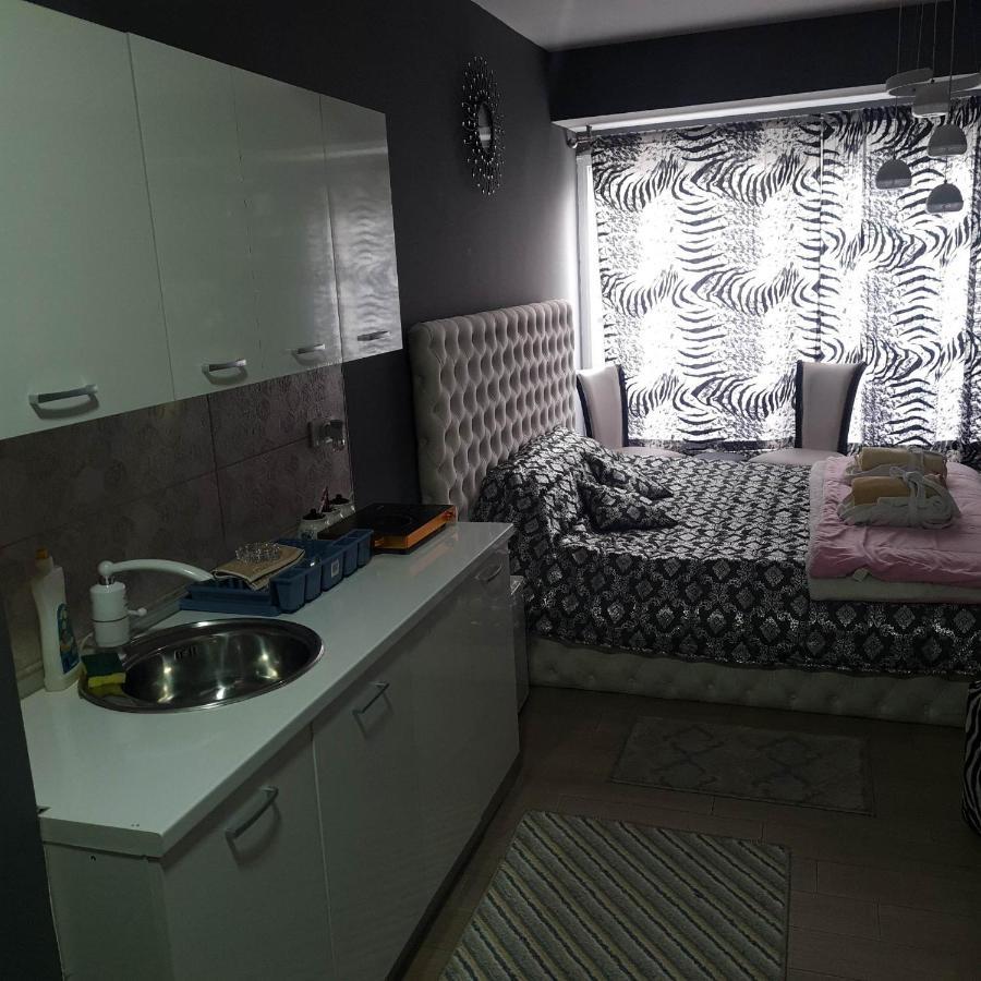 Apartmani 2 Ss Ohrid Exteriör bild